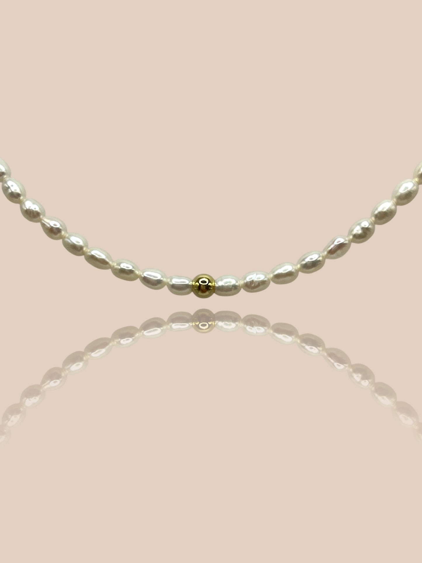 Collana Elise con nodo centrale